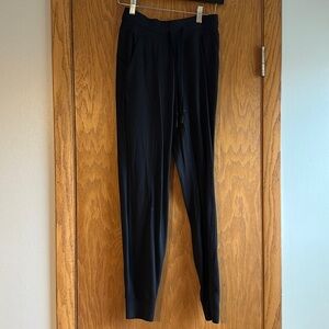 Ready to rulu jogger